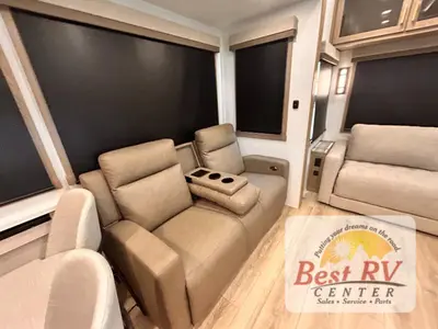 2027 Forest River RV Rockwood Signature photo 37