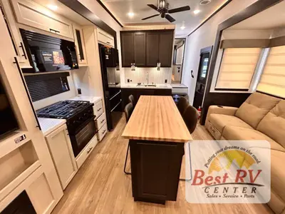 2027 Forest River RV Cherokee Sabre photo 38