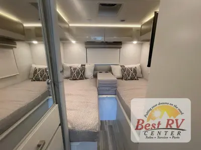 2026 Thor Motor Coach Vegas photo 47