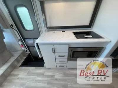 2026 Thor Motor Coach Vegas photo 36