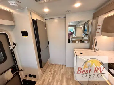 2026 Thor Motor Coach Vegas photo 47