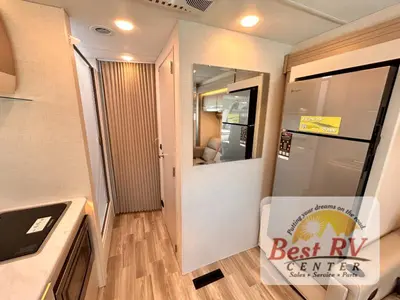 2027 Thor Motor Coach Vegas photo 38