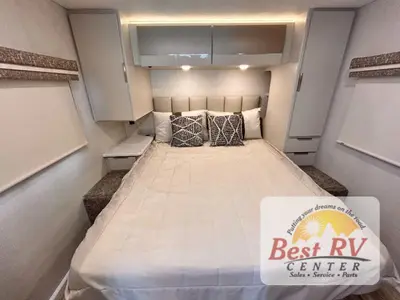 2027 Thor Motor Coach Vegas photo 42