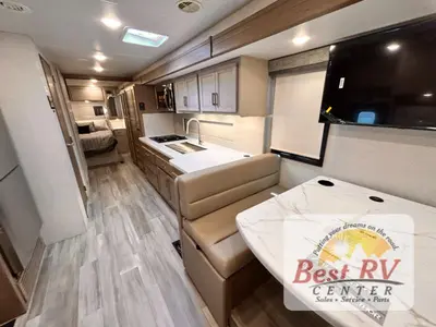 2027 Thor Motor Coach Palazzo photo 32