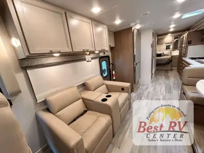2027 Thor Motor Coach Palazzo photo 19