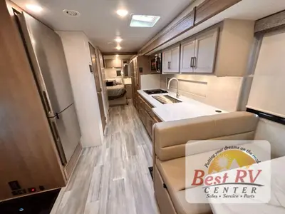 2027 Thor Motor Coach Palazzo photo 33