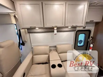 2027 Thor Motor Coach Palazzo photo 21