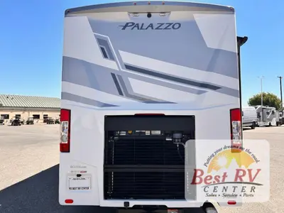 2027 Thor Motor Coach Palazzo photo 4