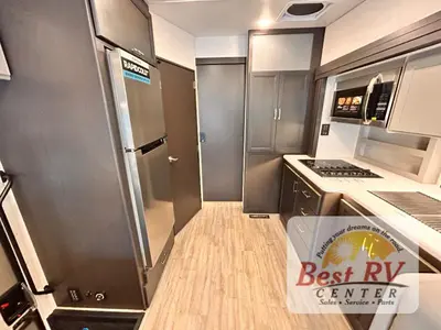 2026 Thor Motor Coach Outlaw Wild West Edition photo 32