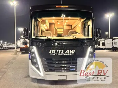 2026 Thor Motor Coach Outlaw Wild West Edition photo 9