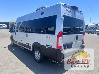 2025 Thor Motor Coach Twist photo 5