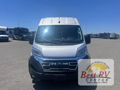 2025 Thor Motor Coach Twist photo 8