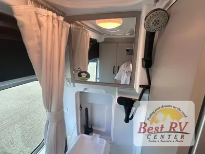 2025 Thor Motor Coach Twist photo 48