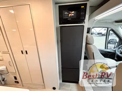 2026 Thor Motor Coach Tellaro photo 19