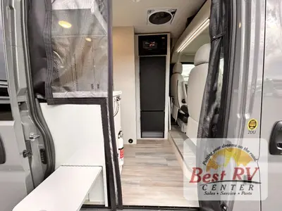 2026 Thor Motor Coach Tellaro photo 12