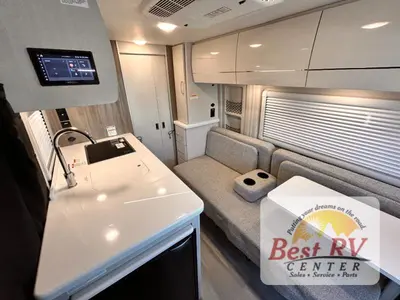 2026 Thor Motor Coach Rize photo 21