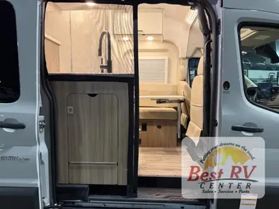 2026 Thor Motor Coach Talavera photo 10