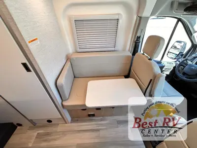 2027 Thor Motor Coach Talavera photo 21