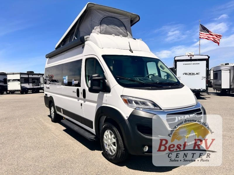 2026 Thor Motor Coach Tellaro exterior
