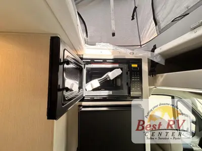 2026 Thor Motor Coach Tellaro photo 21