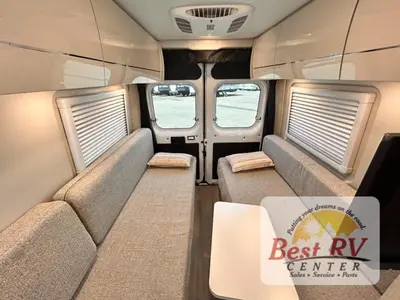 2026 Thor Motor Coach Tellaro photo 47