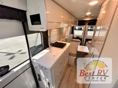 2026 Thor Motor Coach Tellaro photo 27