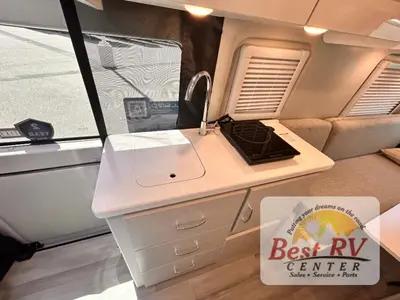 2026 Thor Motor Coach Tellaro photo 31