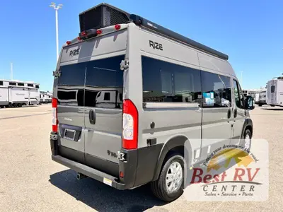 2027 Thor Motor Coach Rize photo 3