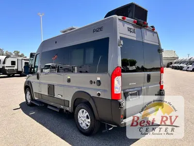 2027 Thor Motor Coach Rize photo 5