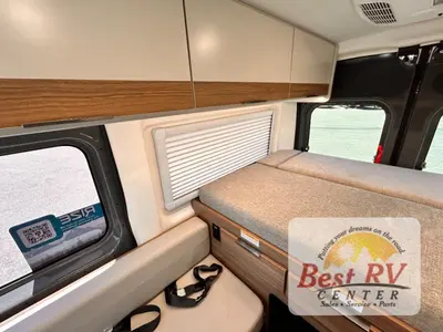 2027 Thor Motor Coach Rize photo 30