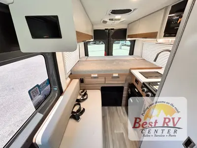 2027 Thor Motor Coach Rize photo 17
