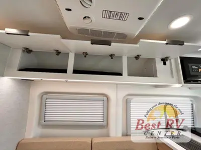 2027 Thor Motor Coach Talavera photo 38