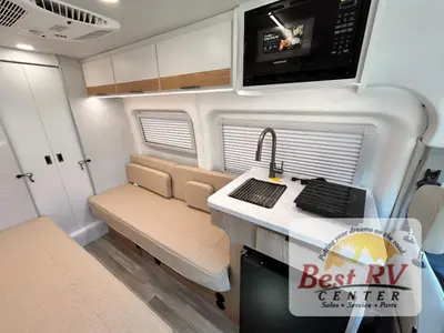 2027 Thor Motor Coach Talavera photo 17