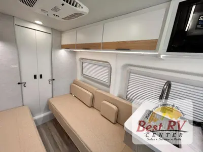 2027 Thor Motor Coach Talavera photo 37