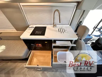 2027 Coachmen RV Beyond photo 19