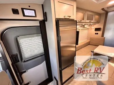 2027 Coachmen RV Beyond photo 26