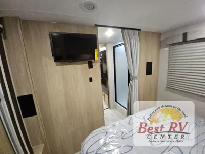 2026 Coachmen RV Leprechaun photo 49