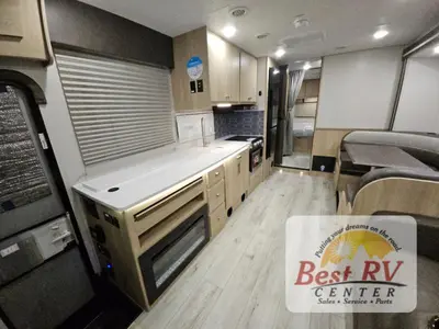 2026 Coachmen RV Leprechaun photo 17