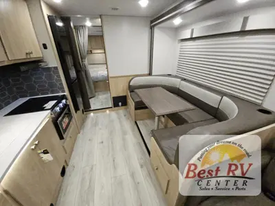 2026 Coachmen RV Leprechaun photo 32