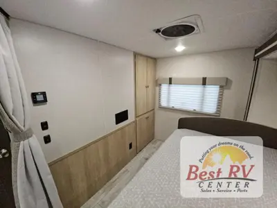 2026 Coachmen RV Leprechaun photo 37