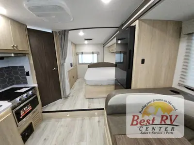 2026 Coachmen RV Leprechaun photo 17