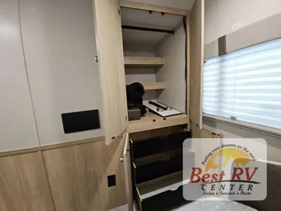 2026 Coachmen RV Leprechaun photo 38
