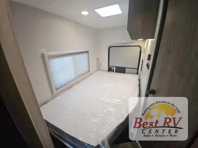 2025 Coachmen RV Cross Trail EV photo 48