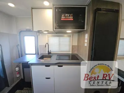 2025 Coachmen RV Cross Trail EV photo 34