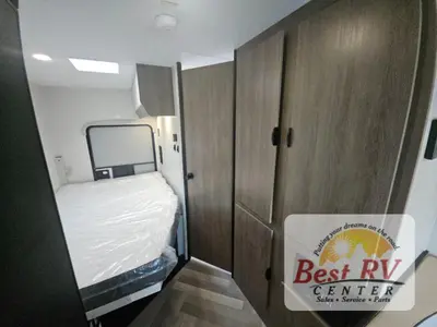 2025 Coachmen RV Cross Trail EV photo 41
