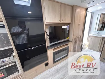 2026 Coachmen RV Leprechaun photo 36
