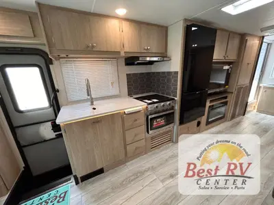2026 Coachmen RV Leprechaun photo 20