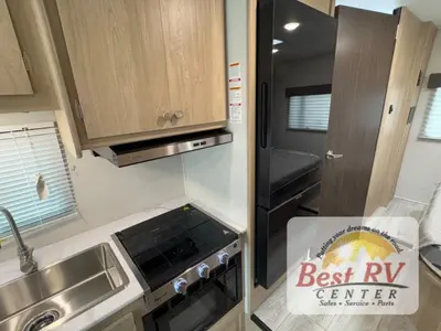 2026 Coachmen RV Leprechaun photo 33