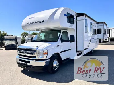 2026 Thor Motor Coach Four Winds photo 8