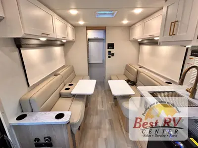 2026 Thor Motor Coach Four Winds photo 19